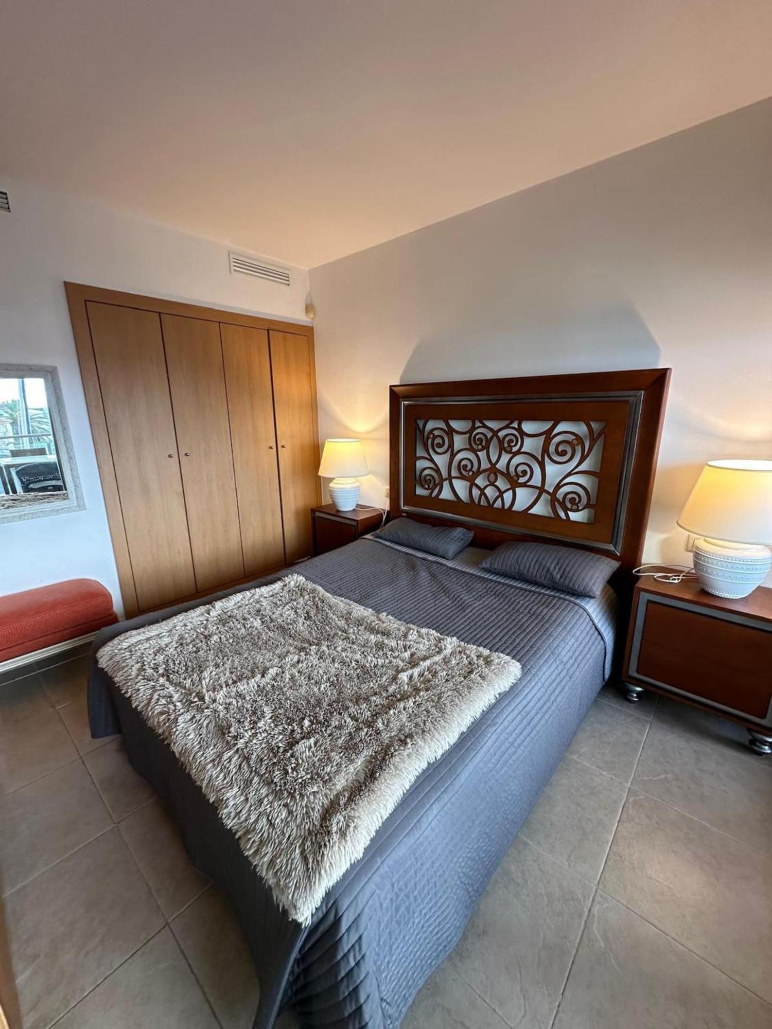 Apartamento En Roses Con Vistas Al Canal Y Piscina Экстерьер фото